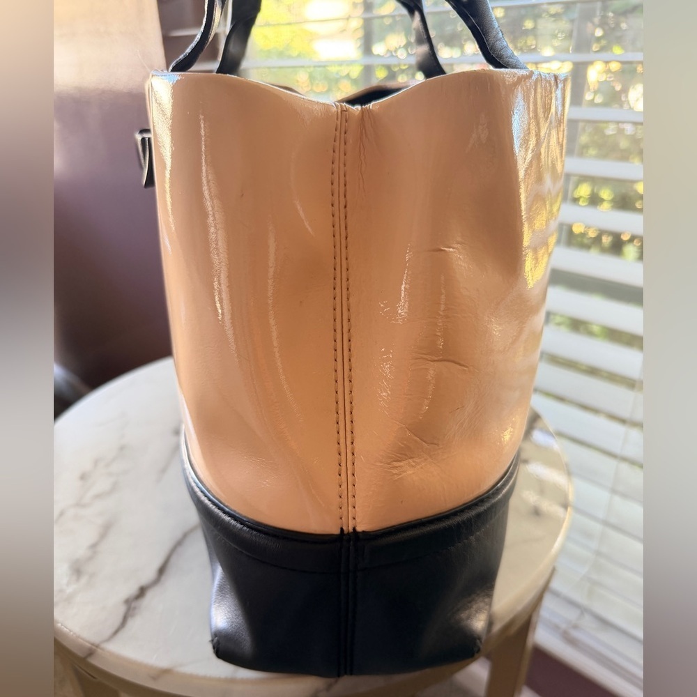 Kate Spade 2-Toned Bow Tote circa 2013 - Picture 9 of 9